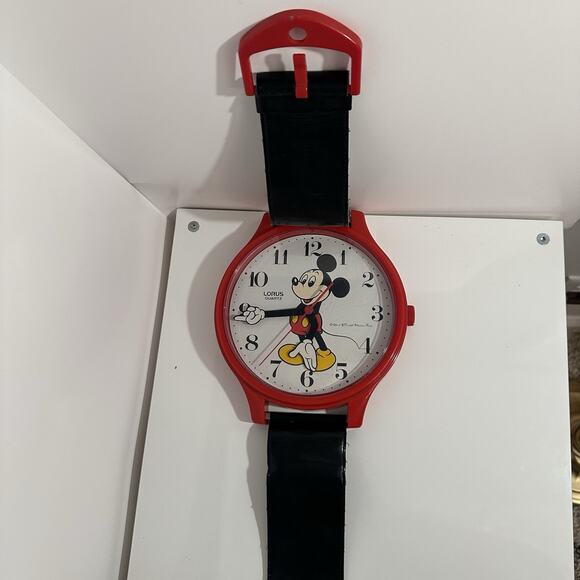 Vintage 1989 Lorus Disney Mickey Mouse Quartz Wall Clock Watch Style (Works) - Picture 6 of 6